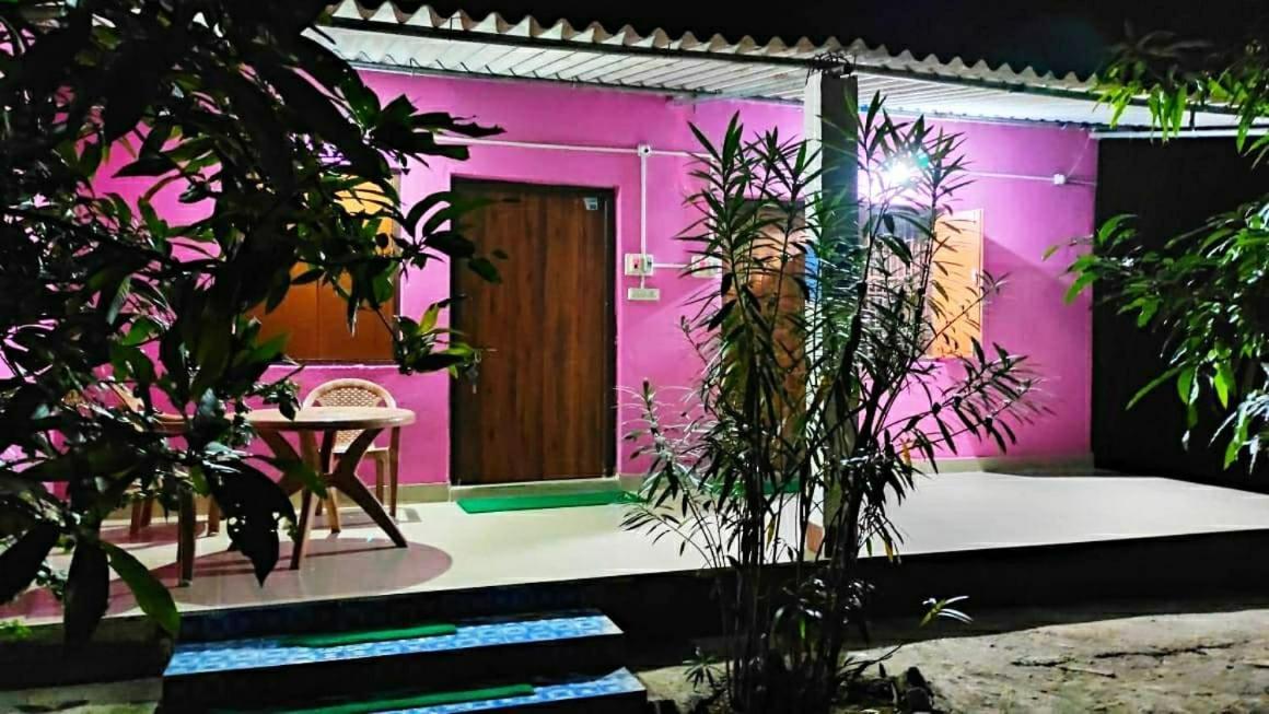 Estuarine Village Resort Satabhaya Ngoại thất bức ảnh
