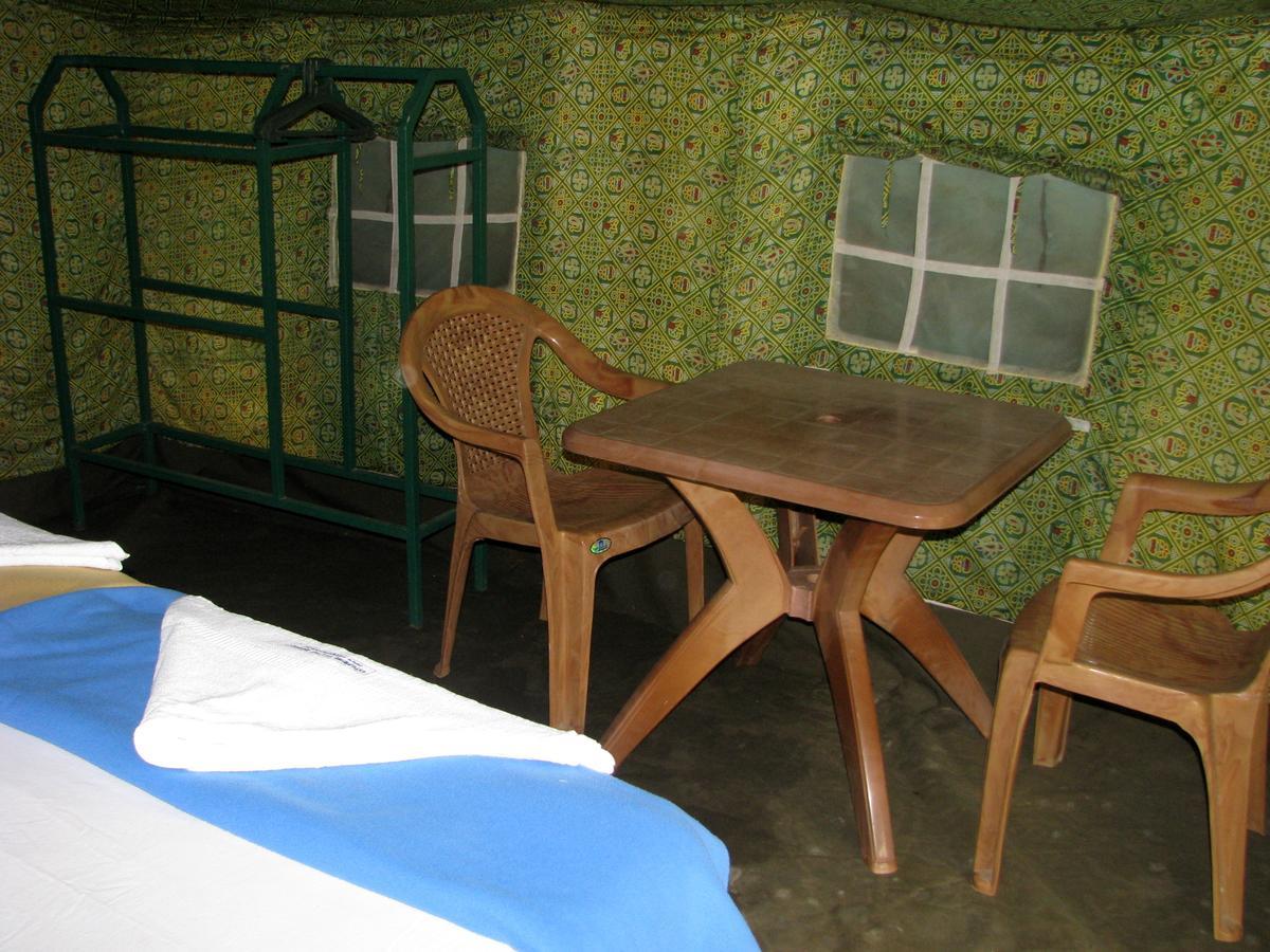 Estuarine Village Resort Satabhaya Ngoại thất bức ảnh